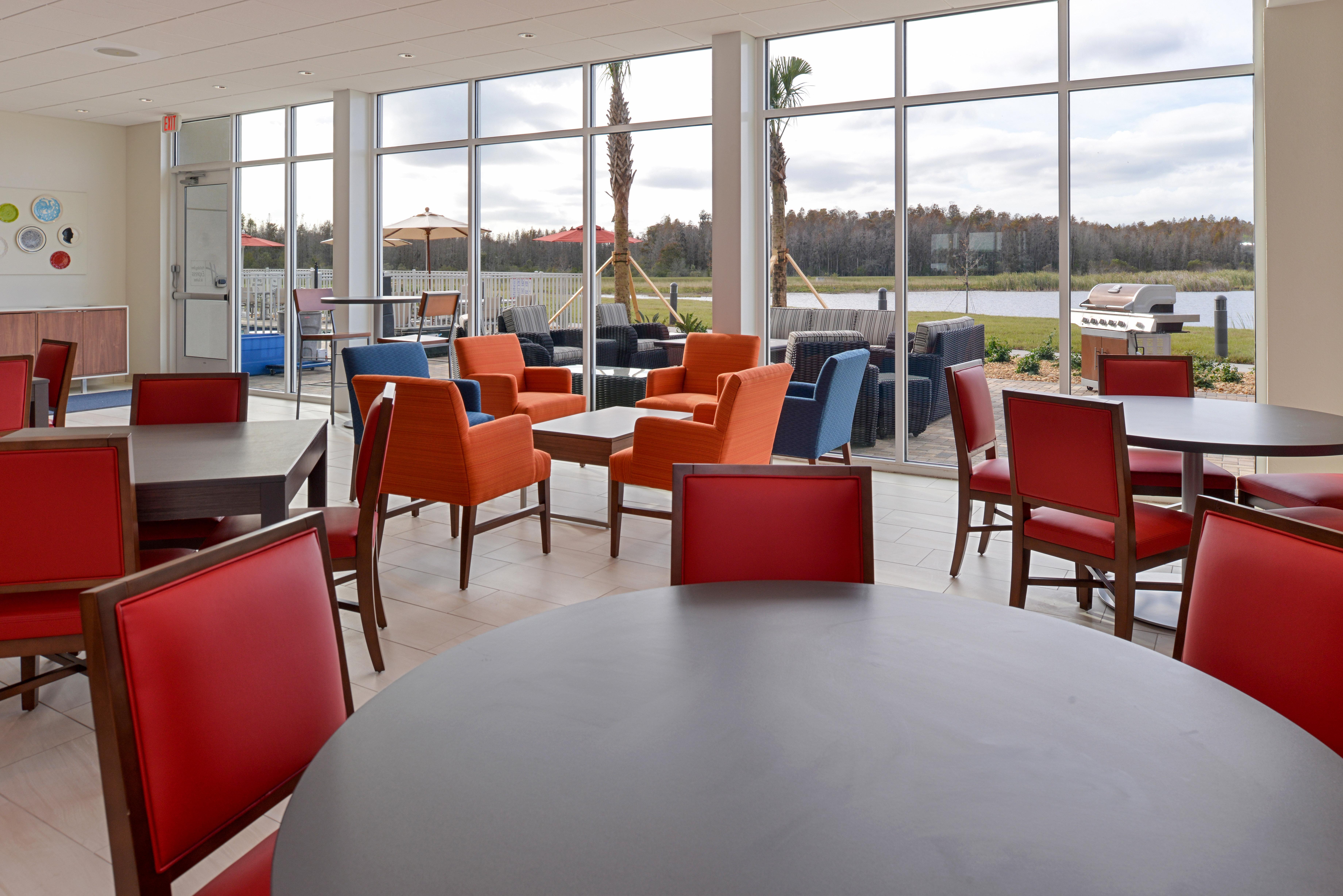 Holiday Inn Express & Suites Trinity By Ihg Exteriér fotografie