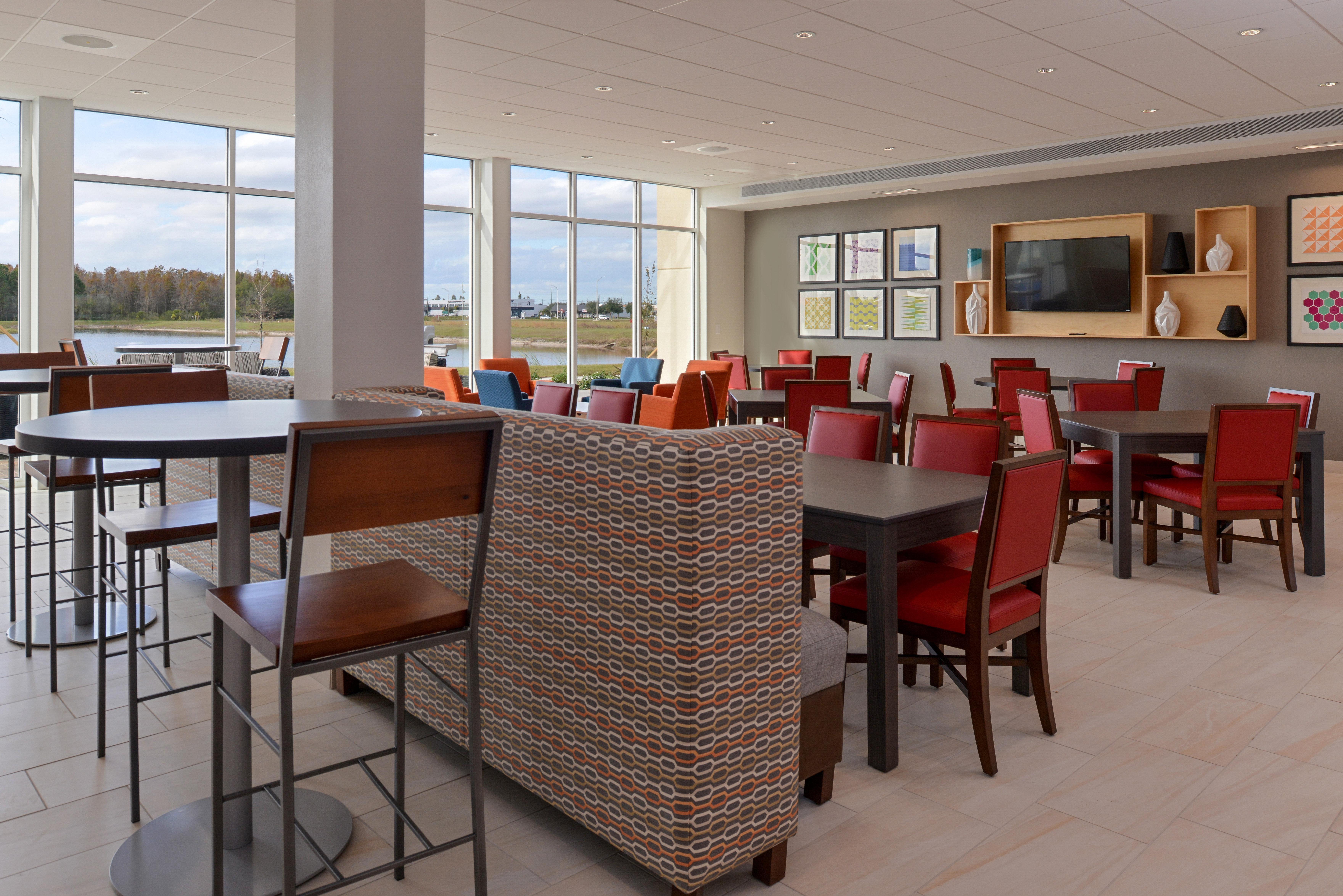 Holiday Inn Express & Suites Trinity By Ihg Exteriér fotografie